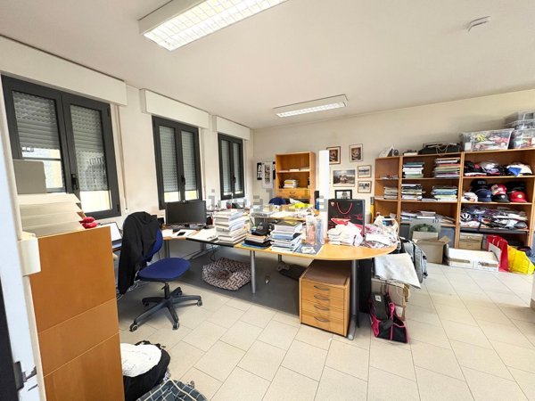 capannone in vendita a Pianoro in zona Pian di Macina