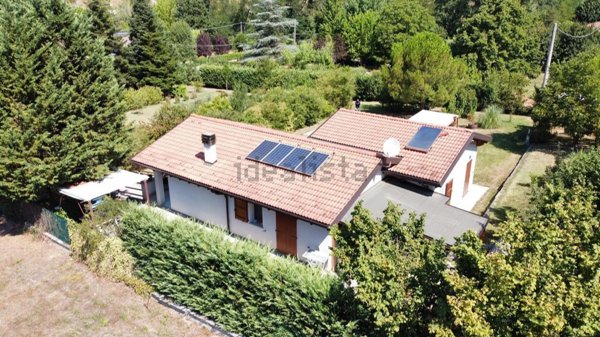 pentavano in vendita a Pianoro in zona Zena