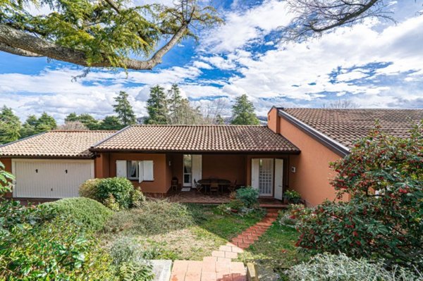 casa indipendente in vendita a Pianoro in zona Pian di Macina