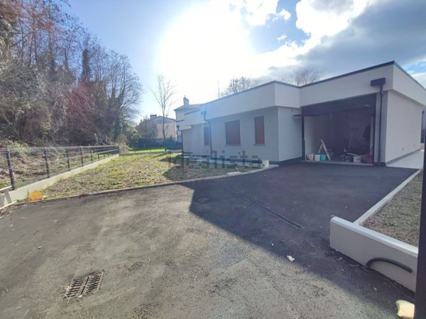 casa indipendente in vendita a Pianoro in zona Pian di Macina