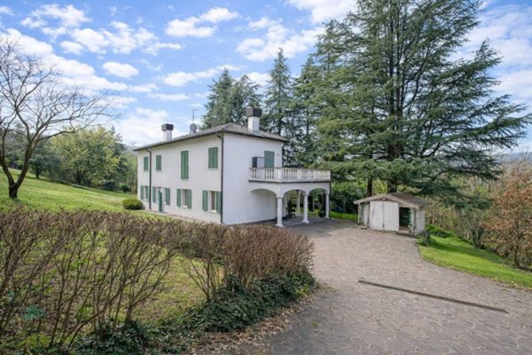 casa indipendente in vendita a Pianoro