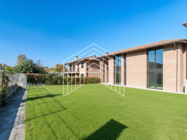 casa indipendente in vendita a Pianoro in zona Montecalvo