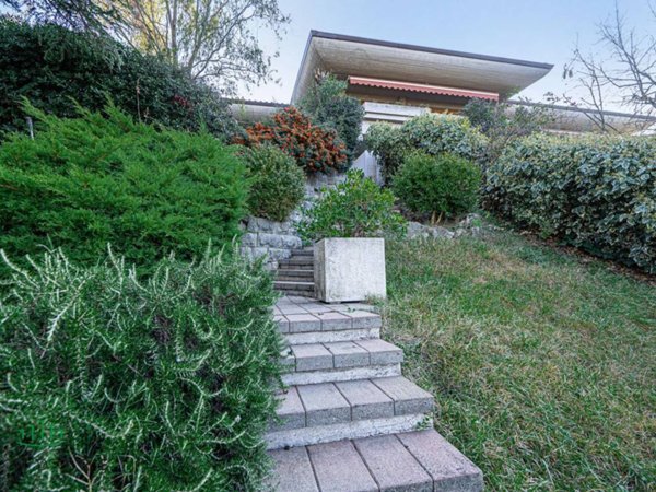 casa indipendente in vendita a Pianoro