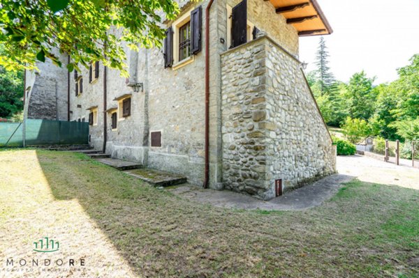 casa indipendente in vendita a Pianoro in zona Zena