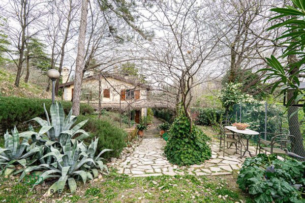 casa indipendente in vendita a Pianoro