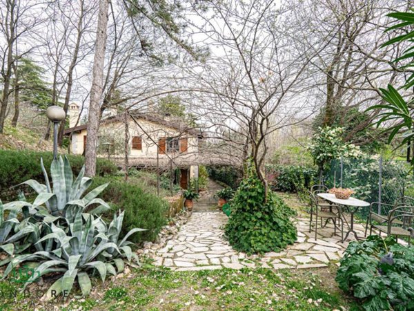 casa indipendente in vendita a Pianoro