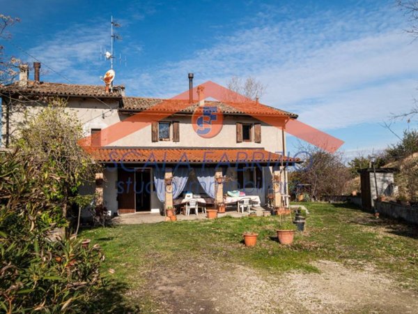 casa indipendente in vendita a Pianoro