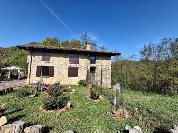 casa indipendente in vendita a Pianoro