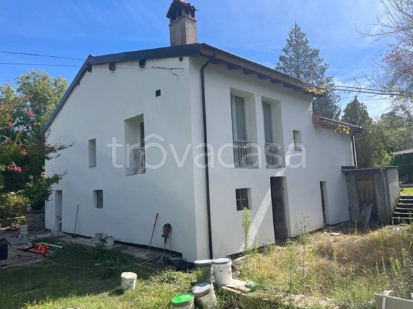 casa indipendente in vendita a Pianoro in zona Livergnano