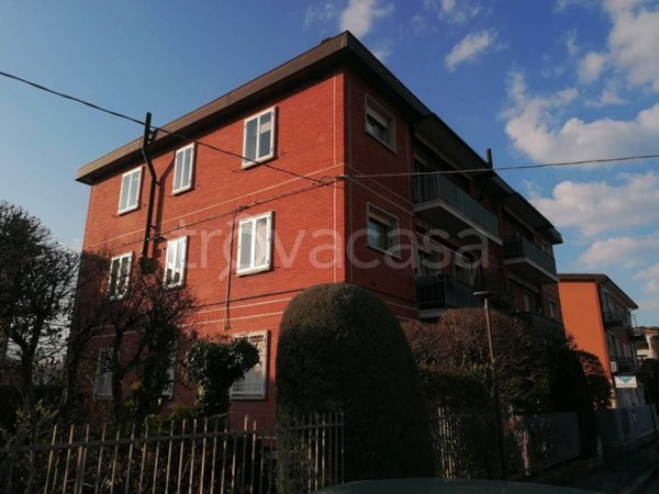 appartamento in vendita a Pianoro in zona Pian di Macina
