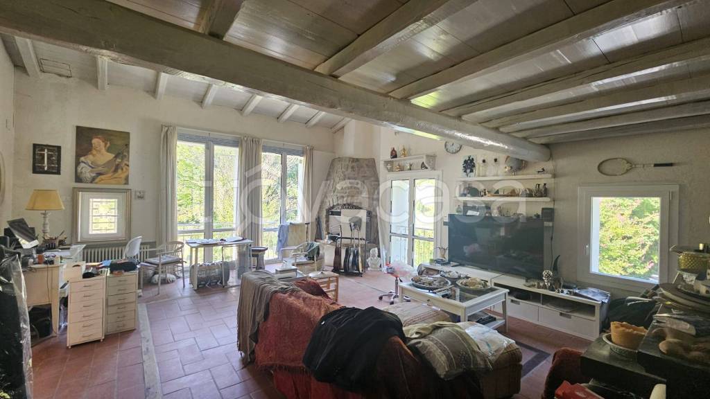 casa indipendente in vendita a Pianoro in zona Livergnano