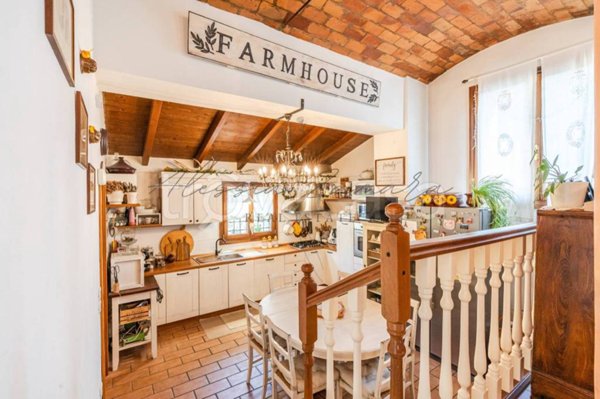 casa indipendente in vendita a Pianoro in zona Zena