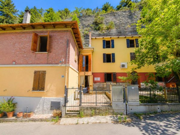 appartamento in vendita a Pianoro in zona Livergnano