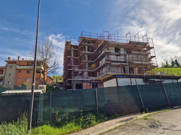 appartamento in vendita a Pianoro in zona Pian di Macina