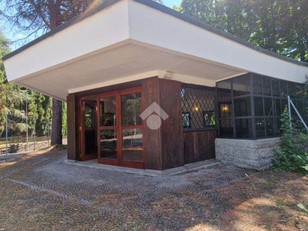 negozio in vendita a Pianoro