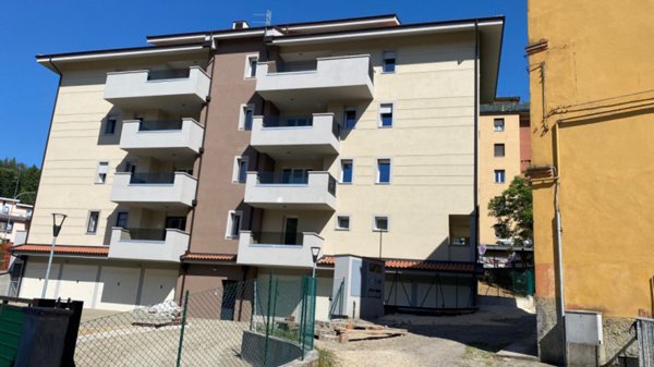 appartamento in vendita a Pianoro in zona Pian di Macina