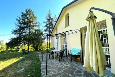 casa indipendente in vendita a Pianoro in zona Montecalvo