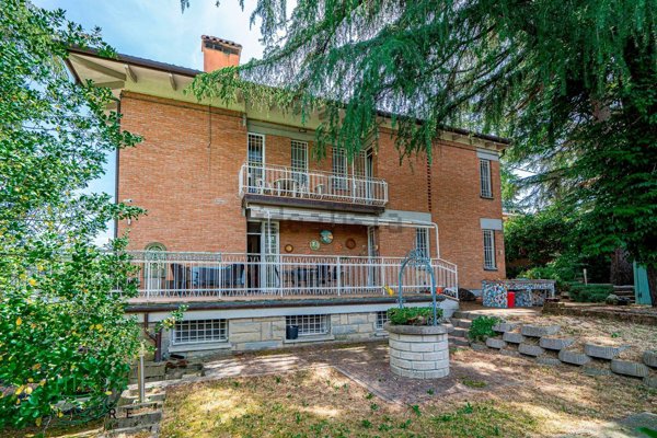 casa indipendente in vendita a Pianoro in zona Pian di Macina