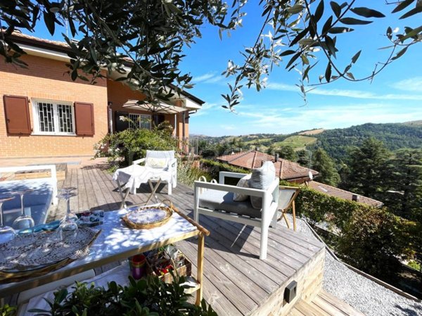 casa indipendente in vendita a Pianoro