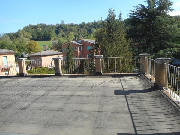 appartamento in vendita a Pianoro in zona Zena