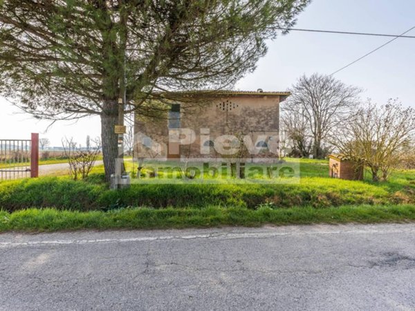 casa indipendente in vendita a Pieve di Cento