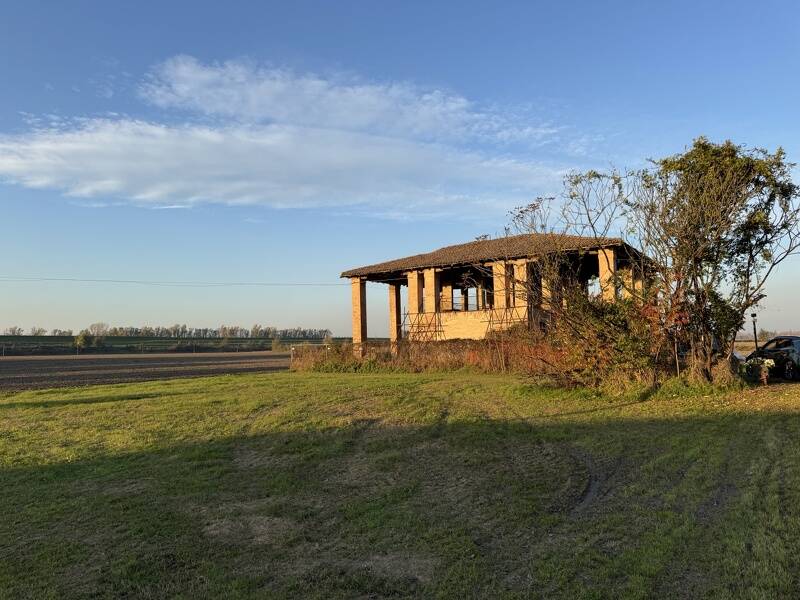 casale in vendita a Pieve di Cento