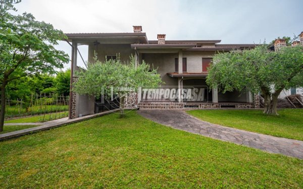 casa indipendente in vendita a Pieve di Cento