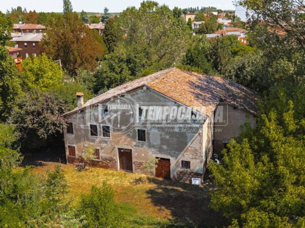 casa indipendente in vendita a Pieve di Cento