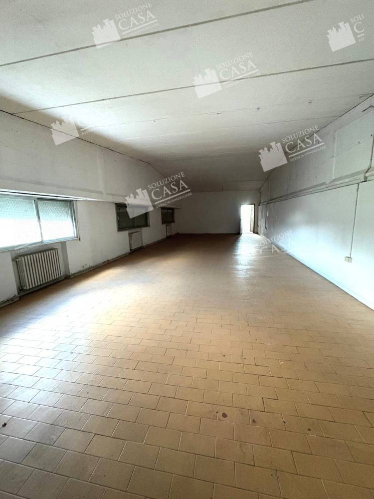 ufficio in vendita a Pieve di Cento