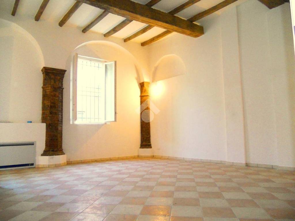 ufficio in vendita a Pieve di Cento