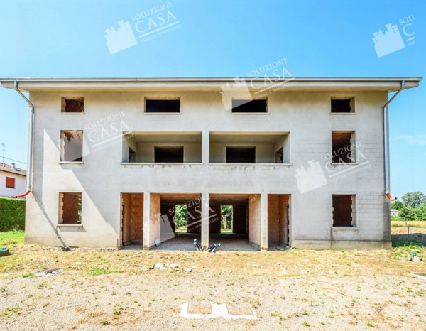 casa indipendente in vendita a Pieve di Cento