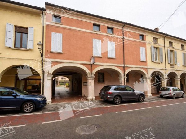 negozio in vendita a Pieve di Cento
