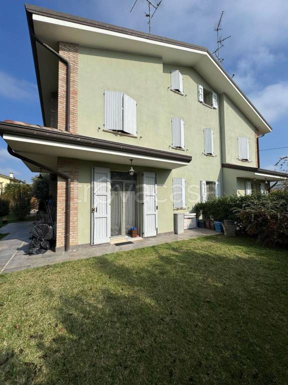 casa indipendente in vendita a Pieve di Cento