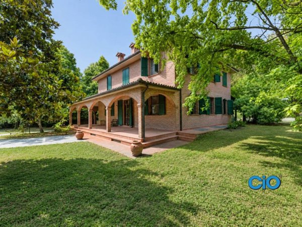 casa indipendente in vendita a Pieve di Cento