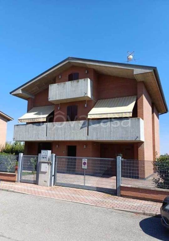 casa indipendente in vendita a Sala Bolognese in zona Sala