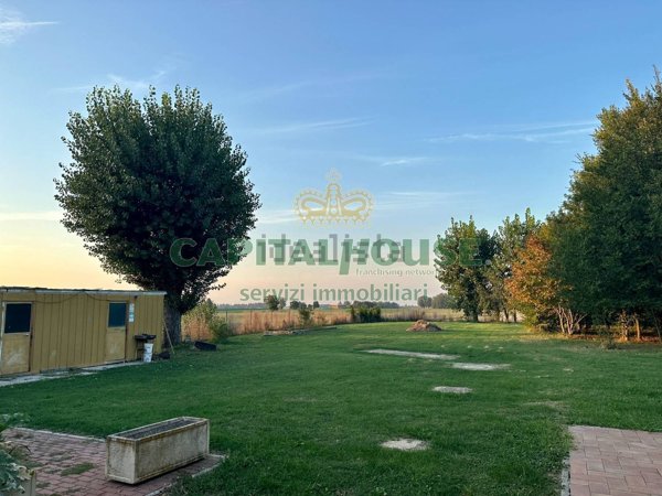 casa indipendente in vendita a Sala Bolognese in zona Sala