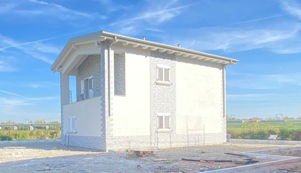 casa indipendente in vendita a Sala Bolognese