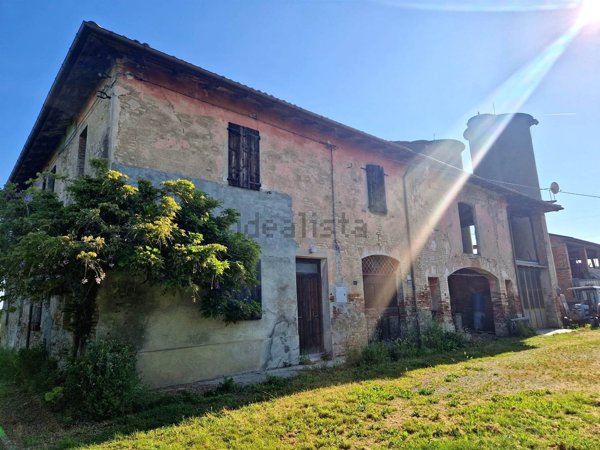 quadrivano in vendita a Sala Bolognese