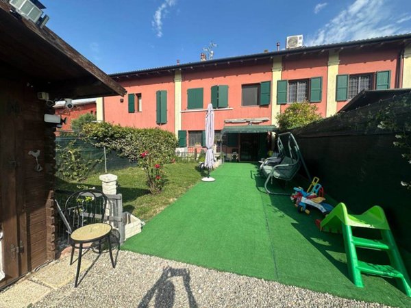 casa indipendente in vendita a Sala Bolognese in zona Padulle