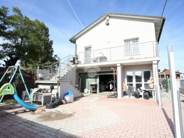 casa indipendente in vendita a Sala Bolognese in zona Sala