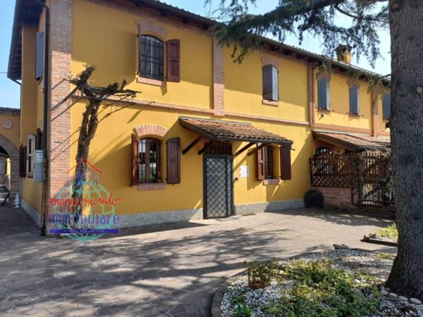 casa indipendente in vendita a Sala Bolognese in zona Padulle