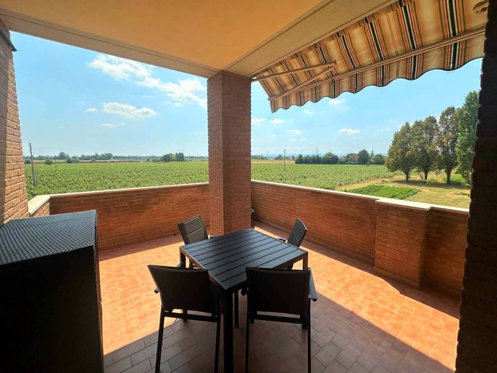 appartamento in vendita a Sala Bolognese in zona Padulle