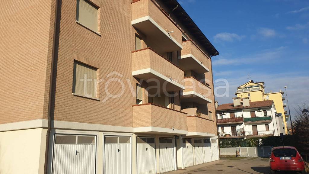 appartamento in vendita a Sala Bolognese in zona Osteria Nuova
