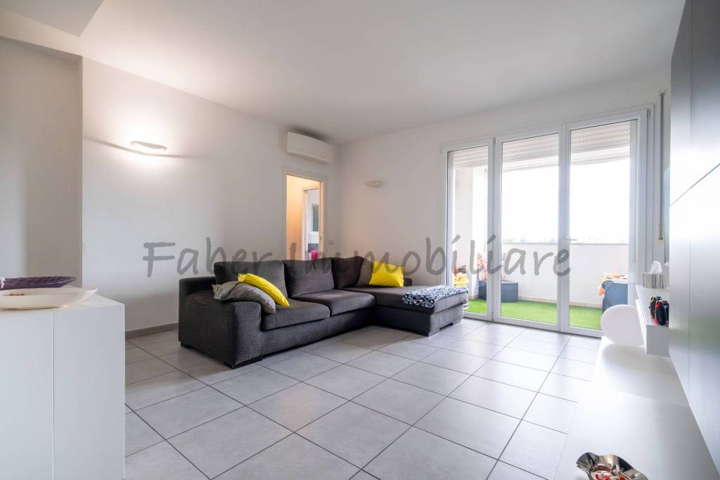 appartamento in vendita a Sala Bolognese in zona Osteria Nuova