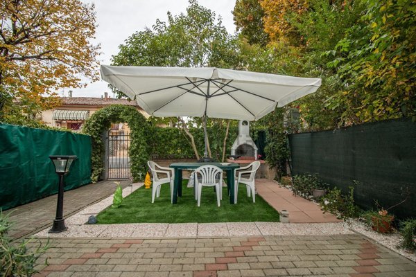 casa indipendente in vendita a Sala Bolognese in zona Padulle