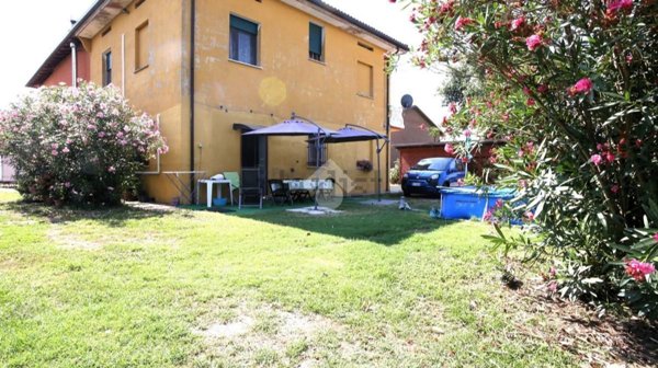 casa indipendente in vendita a Sala Bolognese in zona Sala