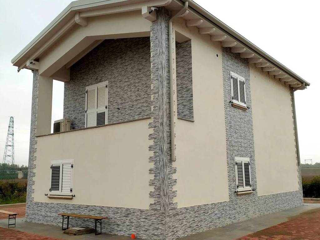 casa indipendente in vendita a Sala Bolognese in zona Osteria Nuova