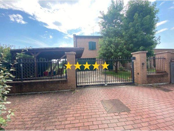 casa indipendente in vendita a Sala Bolognese in zona Bagno di Piano