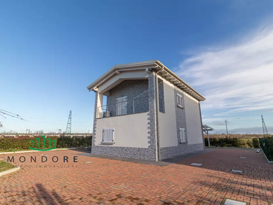 casa indipendente in vendita a Sala Bolognese in zona Osteria Nuova