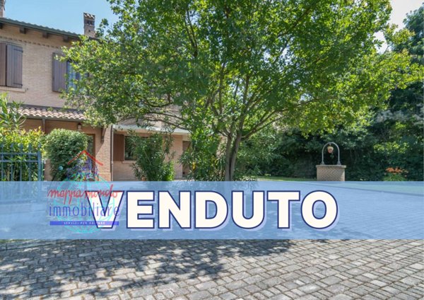 casa indipendente in vendita a Sala Bolognese in zona Padulle